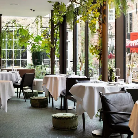 Relais & Chateaux Weeshuis 4* Gouda