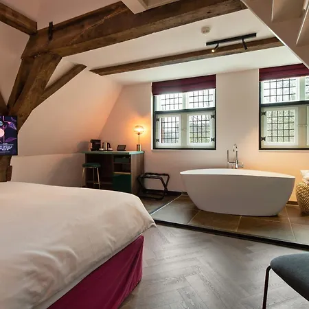 Relais & Chateaux Weeshuis 酒店 豪达