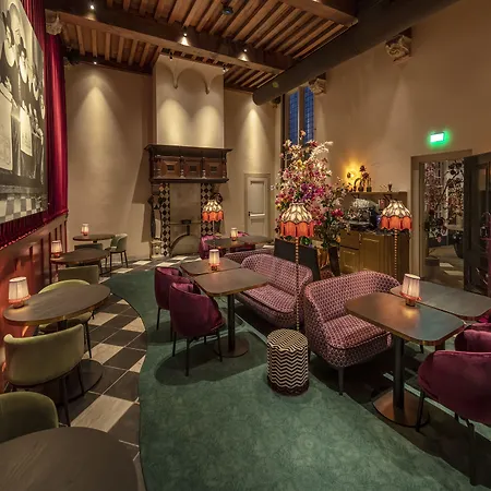 Relais & Chateaux Weeshuis 4* 豪达