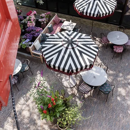 Relais & Chateaux Weeshuis 4*