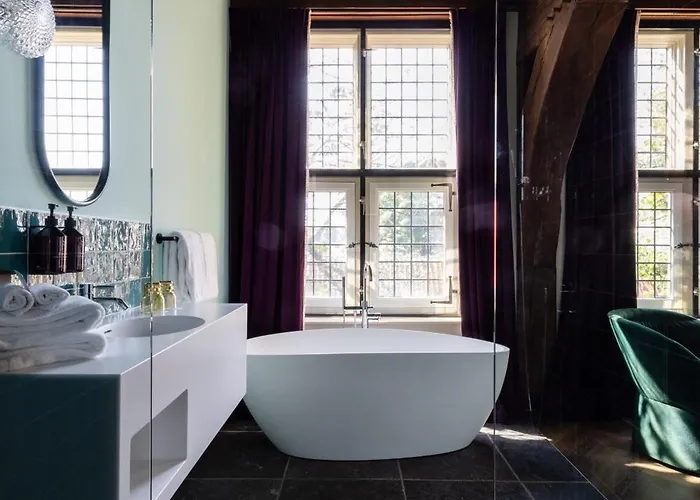 Relais & Chateaux Weeshuis Szálloda 4*