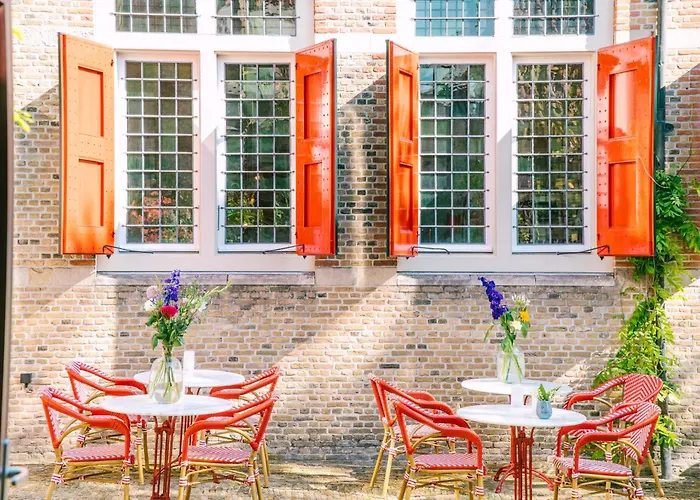 Relais & Chateaux Weeshuis 4*