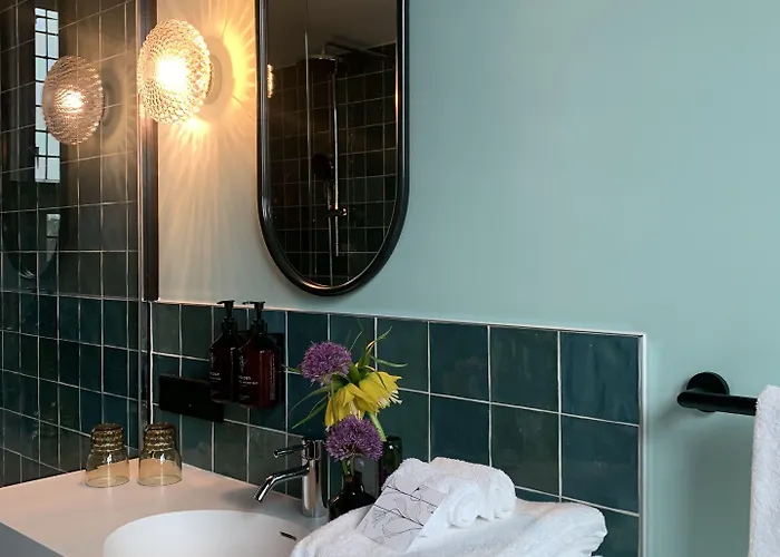 Relais & Chateaux Weeshuis 4*