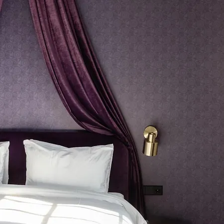 Relais & Chateaux Weeshuis Otel