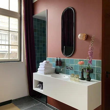 Relais & Chateaux Weeshuis 4*